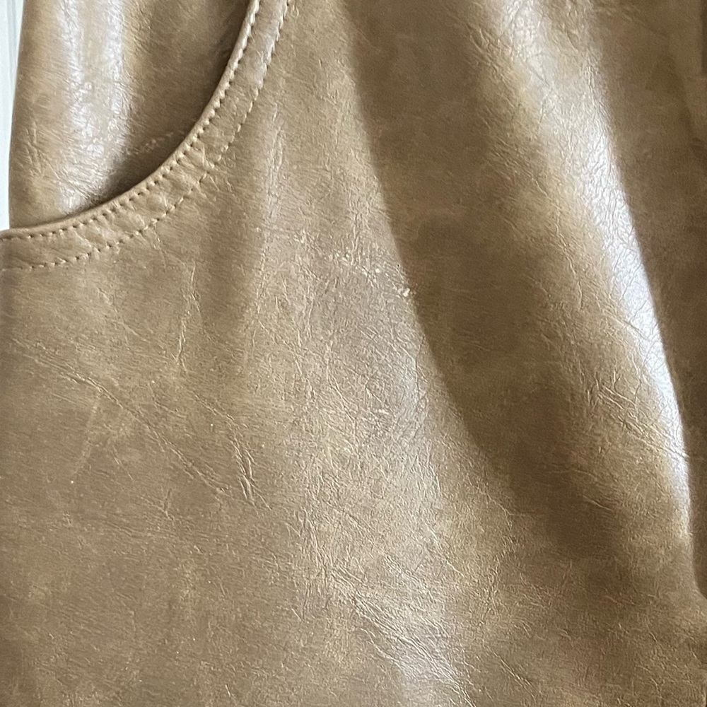 PrettyLittleThing Olive Faux Leather Trousers - Picture 4 of 12